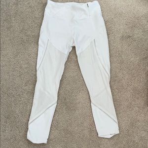 White workout leggings Fujitsu